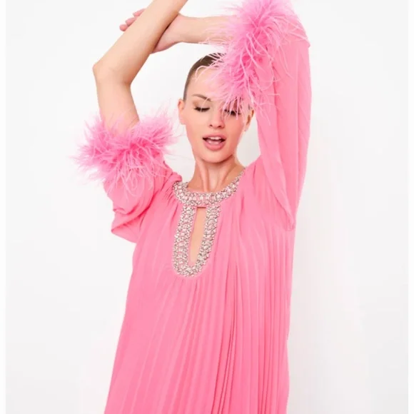 🔥FLORA BEA NY Steffina Dress In Razzle Dazzle🔥 - Picture 2 of 4